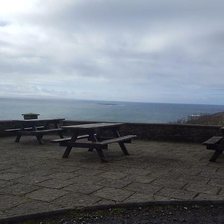 Sliabh Liag Inn Carrick  Exterior photo