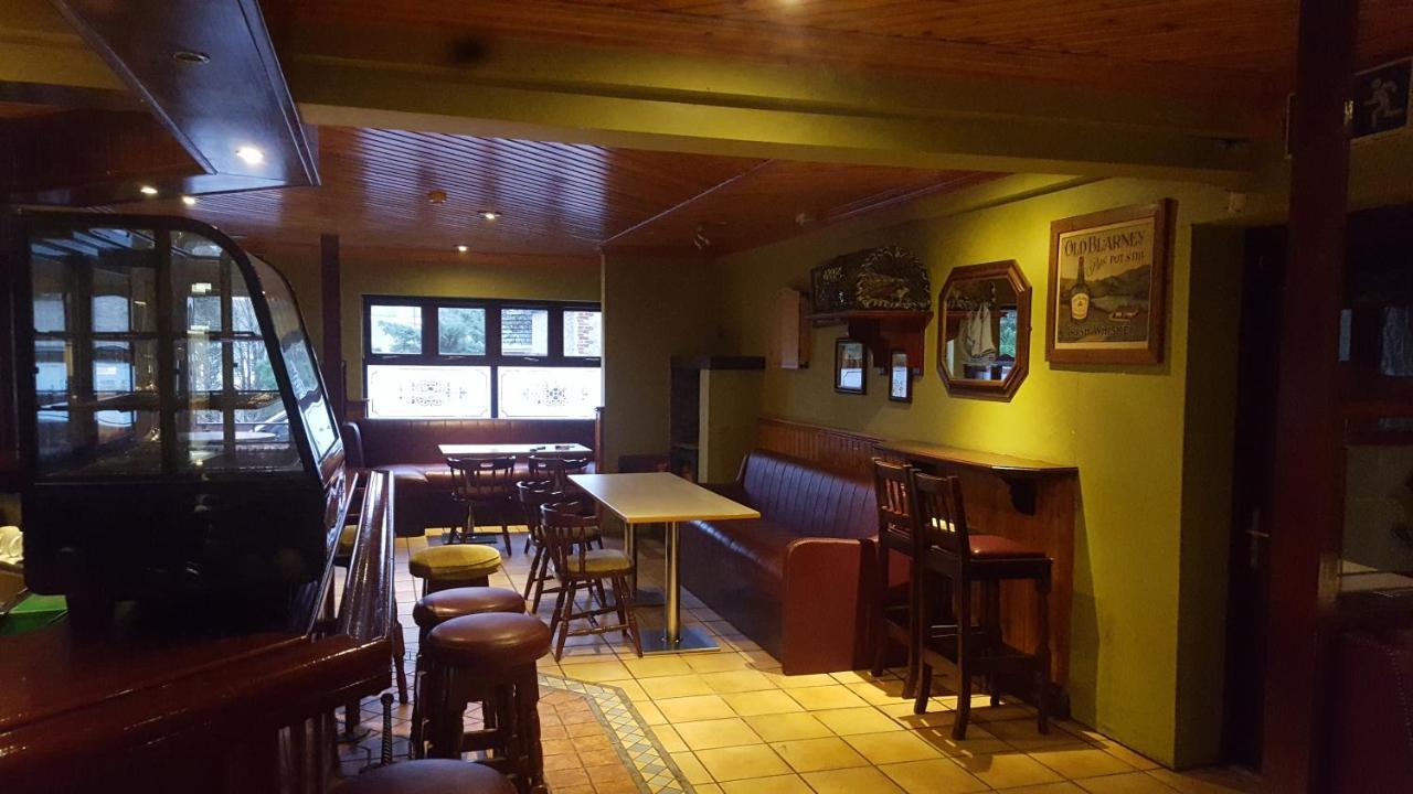 Sliabh Liag Inn Carrick  Exterior photo