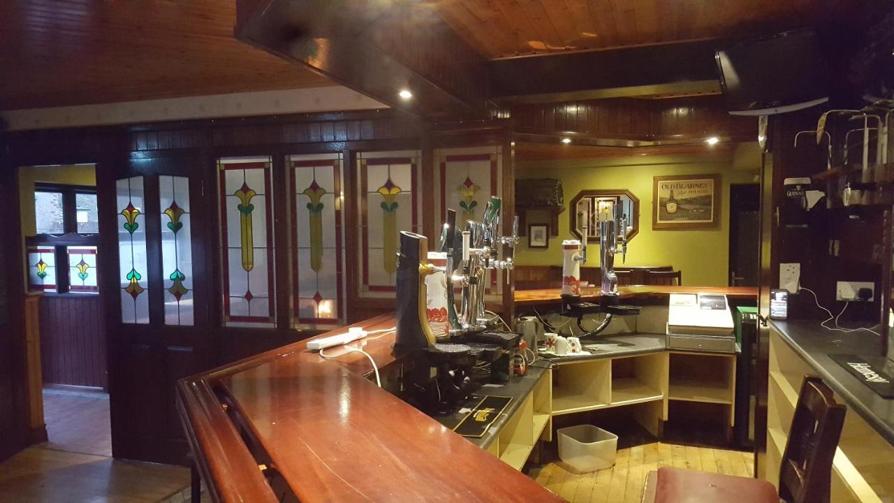 Sliabh Liag Inn Carrick  Exterior photo